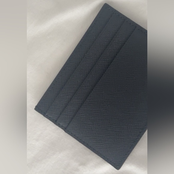 Authentic Prada Saffiano Mens Black Leather Cardholder - NEW - NEVER USED - Picture 4 of 10
